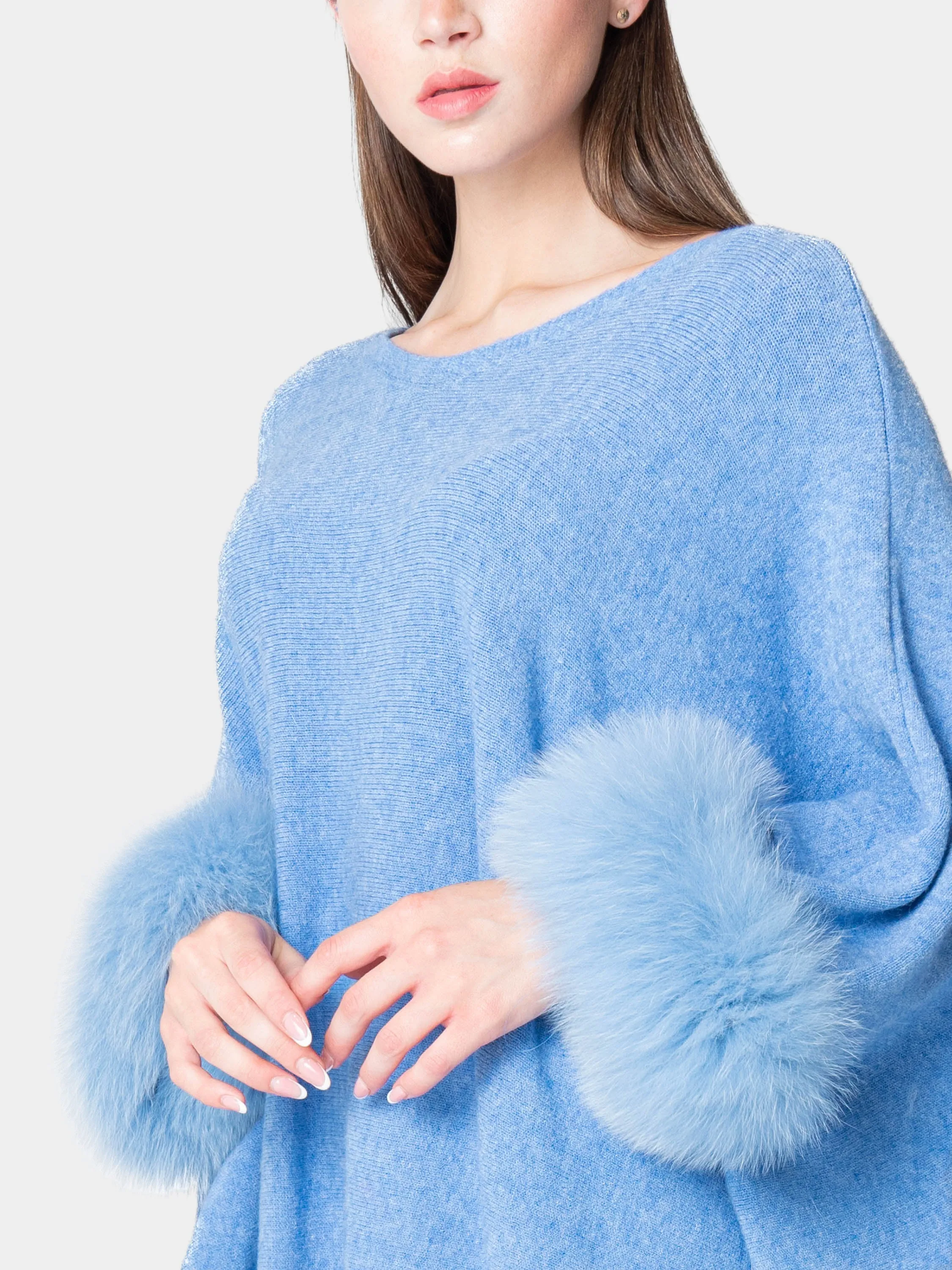 London - Poncho with fur on the cuffs Light Blue