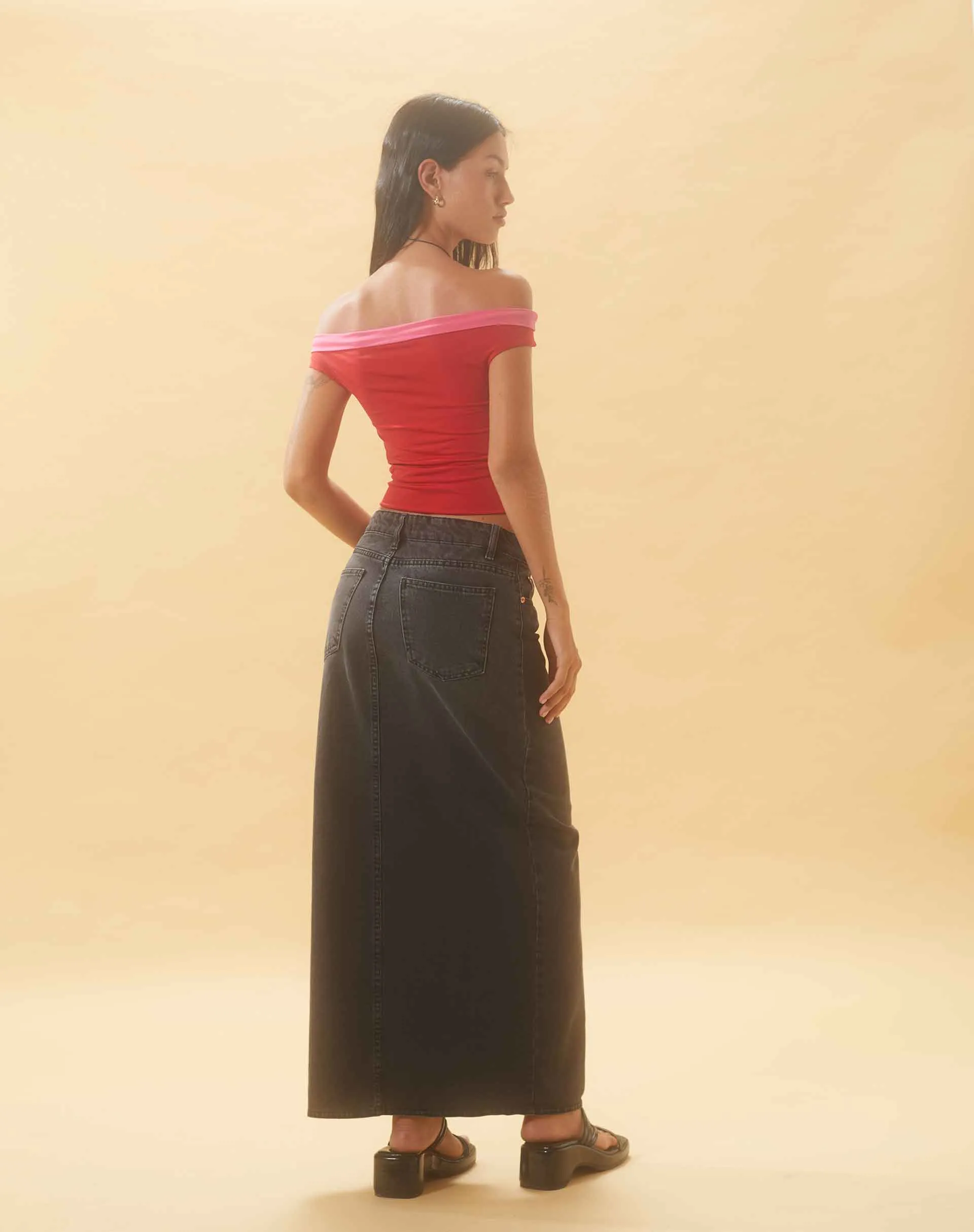 Low Rise Denim Maxi Skirt in Vintage Black