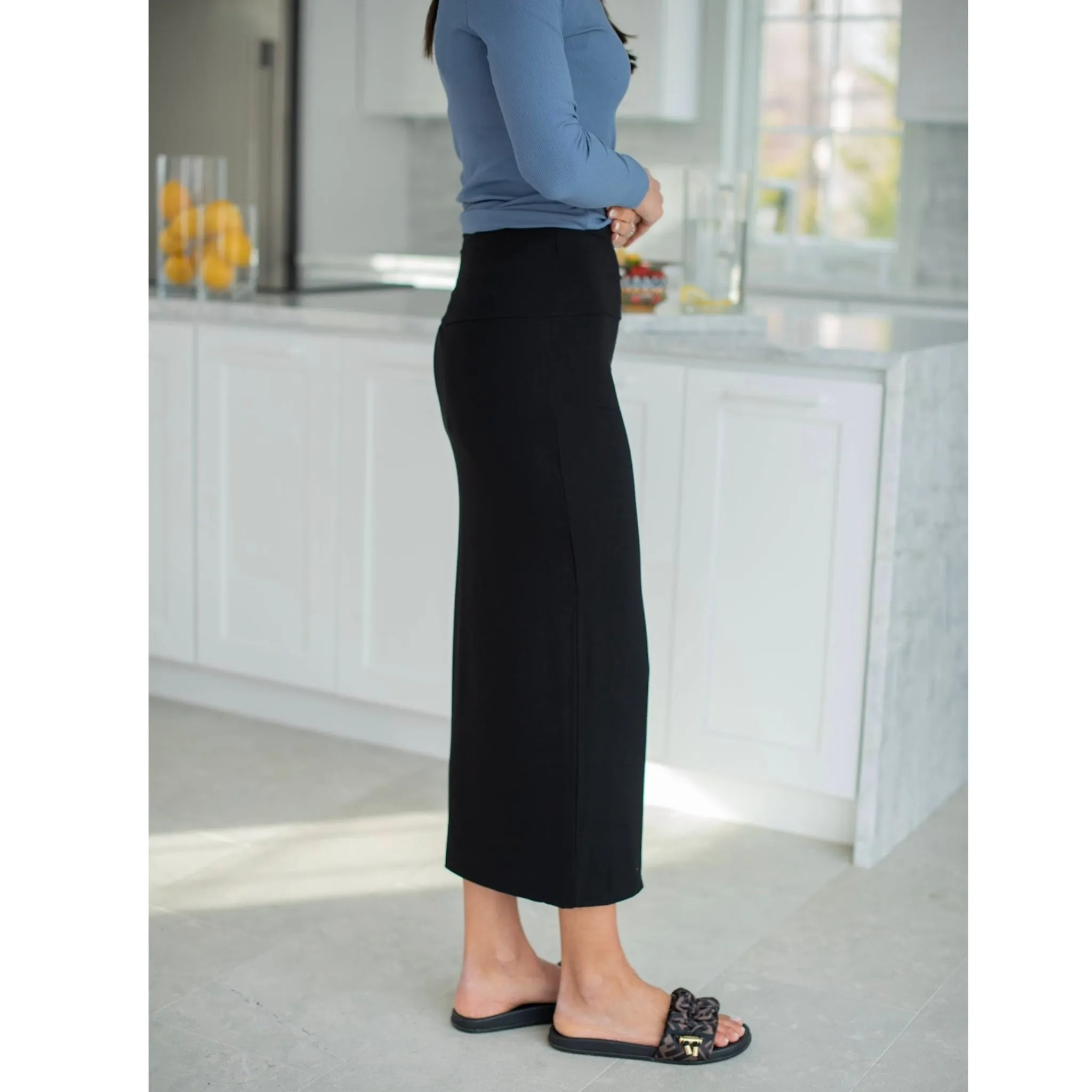 Modal Midi Slim Skirt: Black