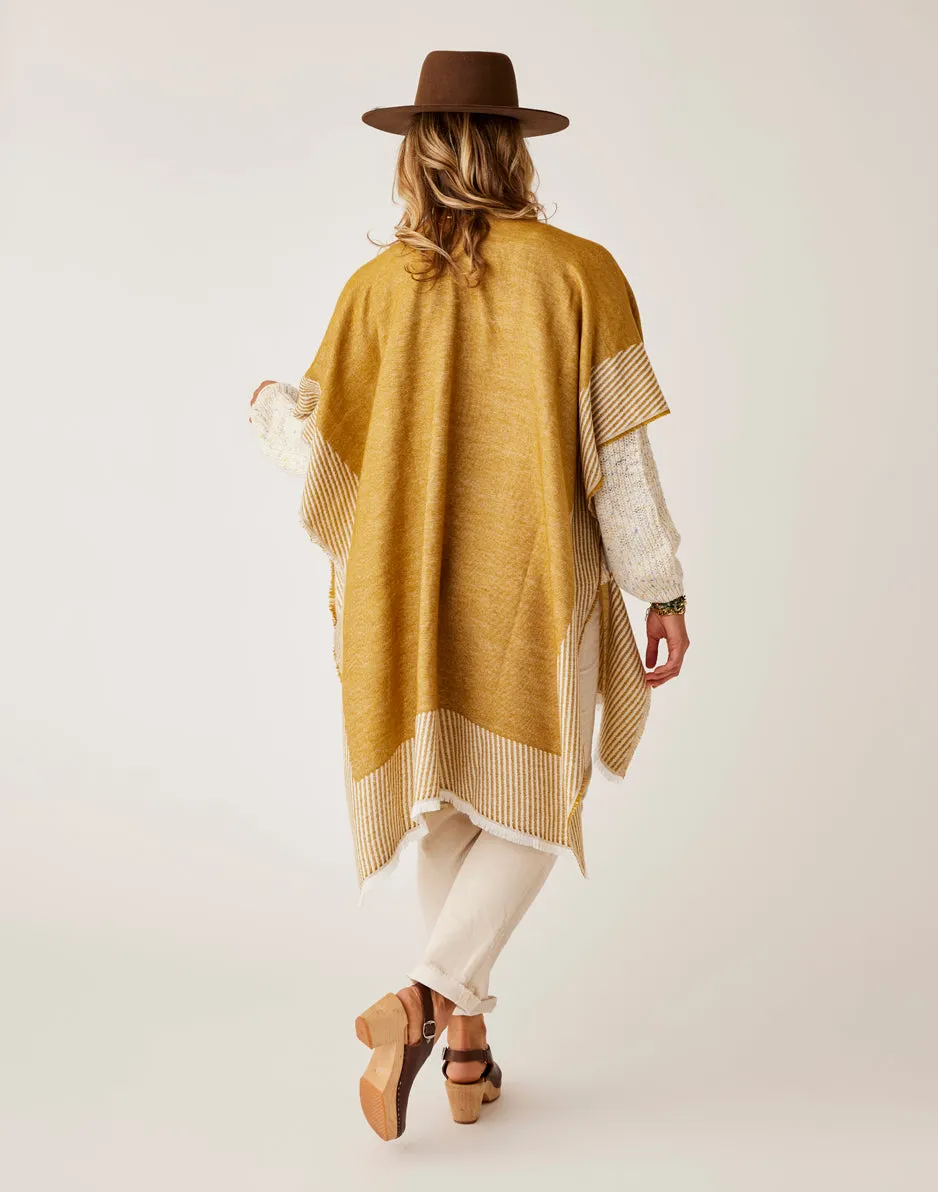 Playa Reversible Poncho: Wood