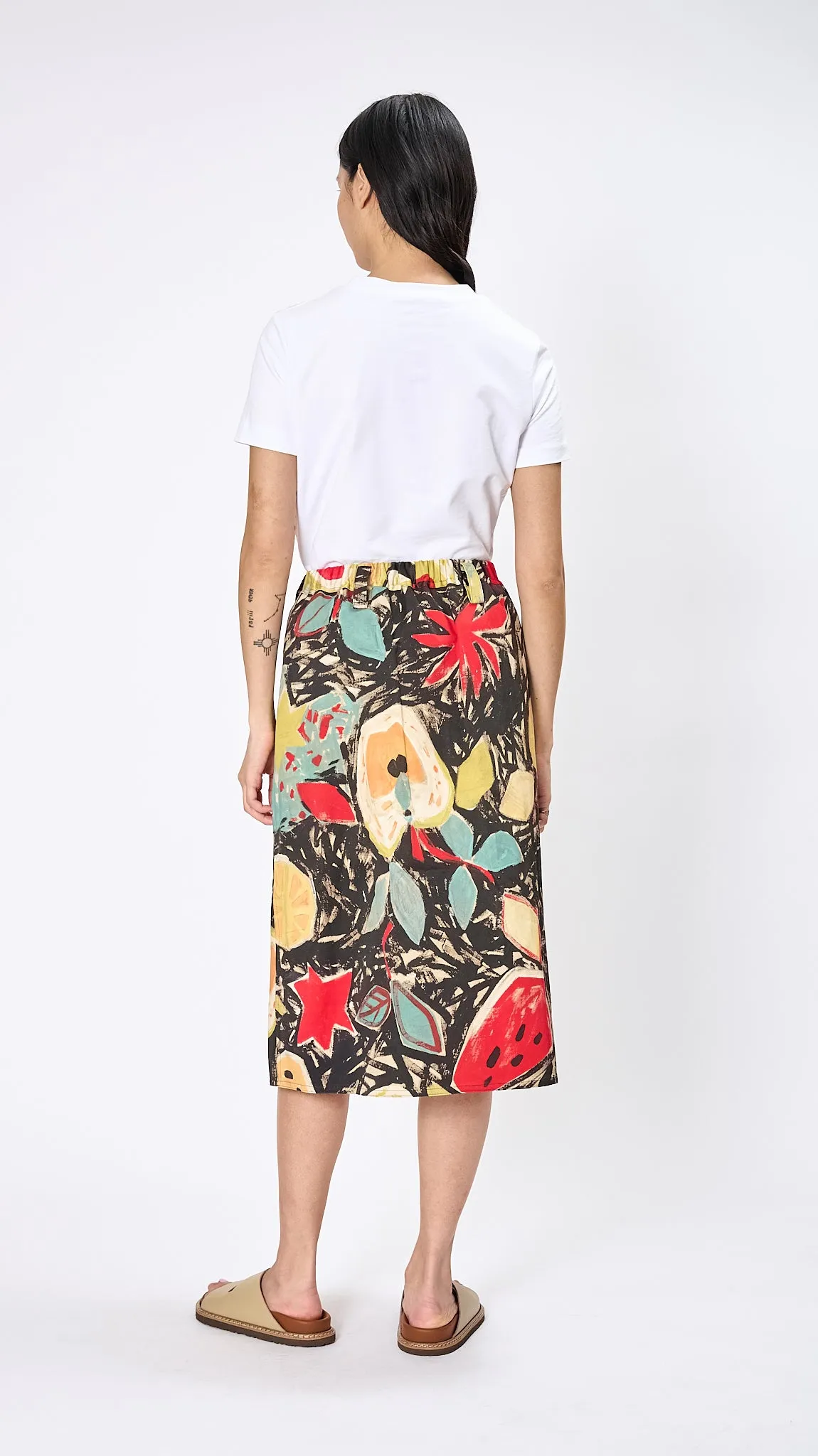 Selena Midi Skirt in Fruit Print